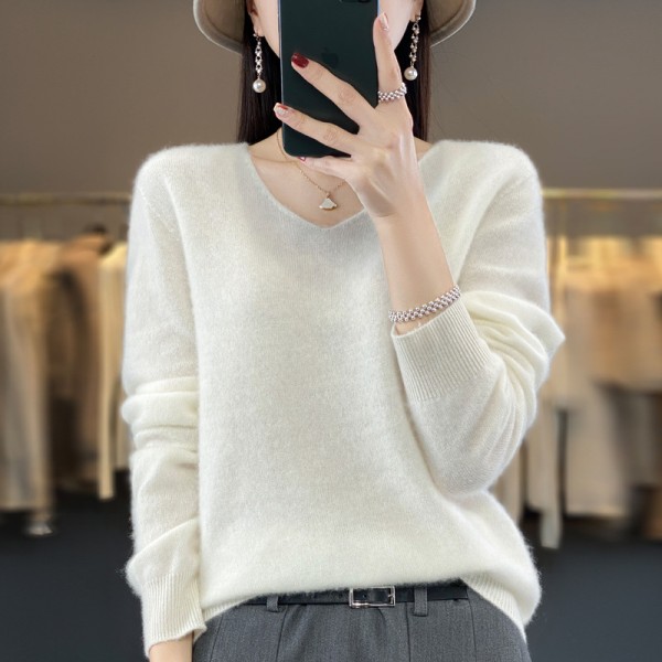 One Line Ready-To-Wear Pure Wool Sweater 2023 Autumn/Winter Women's V-Neck Loose Short Solid Color Cashmere Bottom Sweater Knitted Sweater