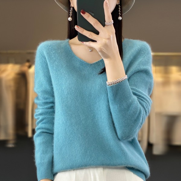 One Line Ready-To-Wear Pure Wool Sweater 2023 Autumn/Winter Women's V-Neck Loose Short Solid Color Cashmere Bottom Sweater Knitted Sweater