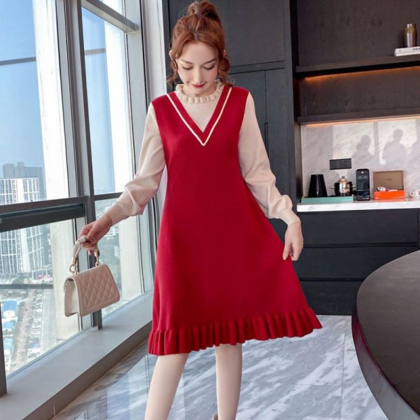 Autumn And Winter Knitted Skirt 2023 New Large Women's Fatty Mm Fashion Age Reducing Colored Round Neck Fake Two Piece Dress