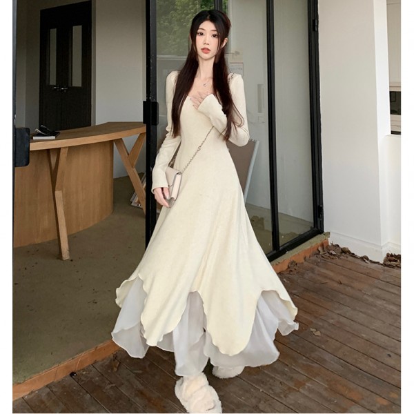 Design Irregular Square Neck Knitted Dress Women's Early Autumn Temperament Slim Fit And Gentle Style Long Dress