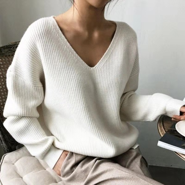 2023 Autumn/Winter Korean V-Neck Loose And Lazy Style Simple And Irregular Hem Pullover Knit Bottom Sweater For Women