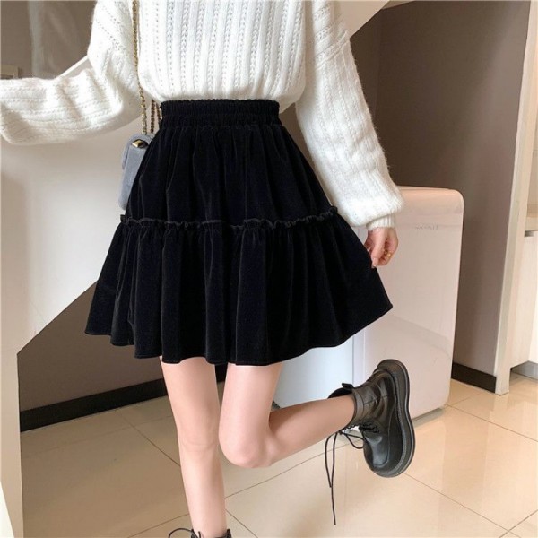 Cake Skirt, Autumn And Winter Velvet Women, Winter Matching, Fluffy Cake, Pleated Short Skirt, High Waist, A-Line, Small Black, Popular Style